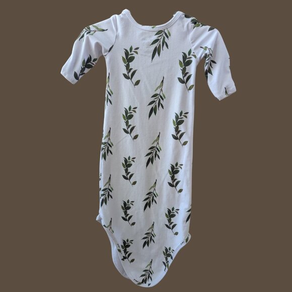 Caden Lane Olive Leaf Knotted Gown - Picture 3 of 3